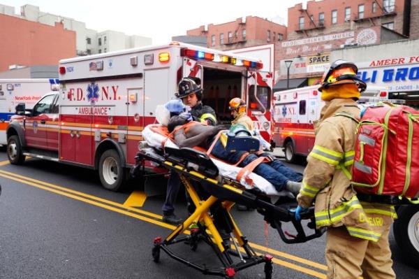 FDNY firefighters and other emergency respo<em></em>nders respond to a fire at 2 St. Nicholas Place Friday, Feb. 23, 2024 in Manhattan, New York. (Barry Williams for New York Daily News)