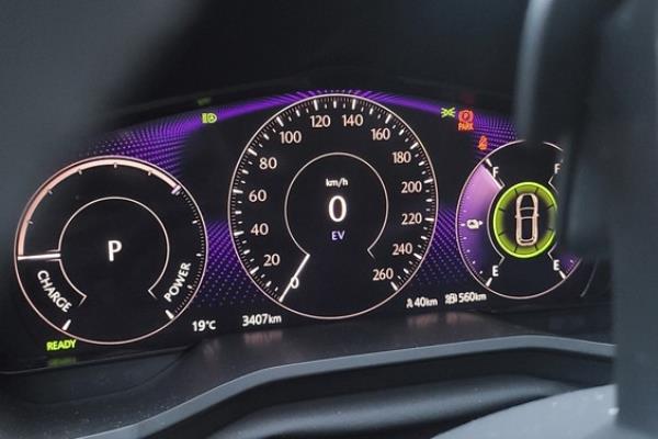 2025 Mazda CX-70 PHEV digital gauge cluster