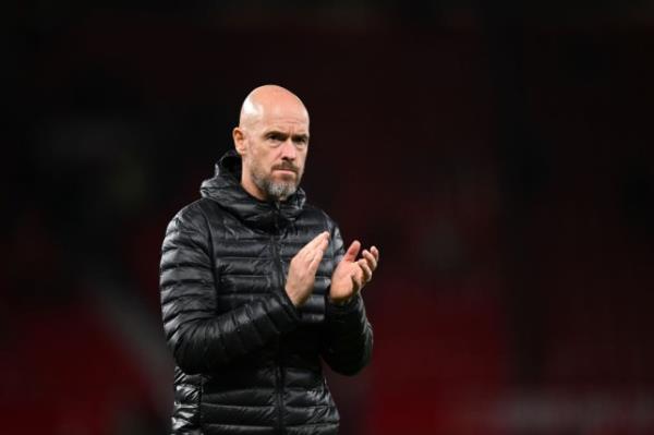  Erik ten Hag, Manager of Manchester United, acknowledges the fans after the Carabao Cup Third Round match between Manchester United and Barnsley 