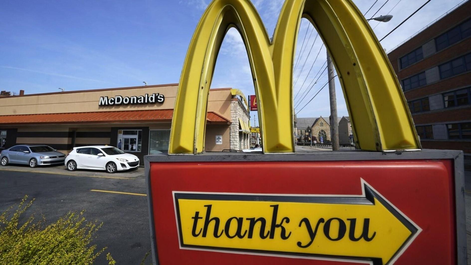 McDo<em></em>nalds l<em></em>inked to dozens of food poisonings, one death